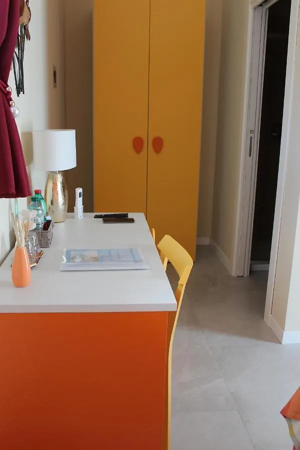 Alojamento de Acomodação e Pequeno-almoço B&B L'Eden Di Capo Bianco Montallegro Itália