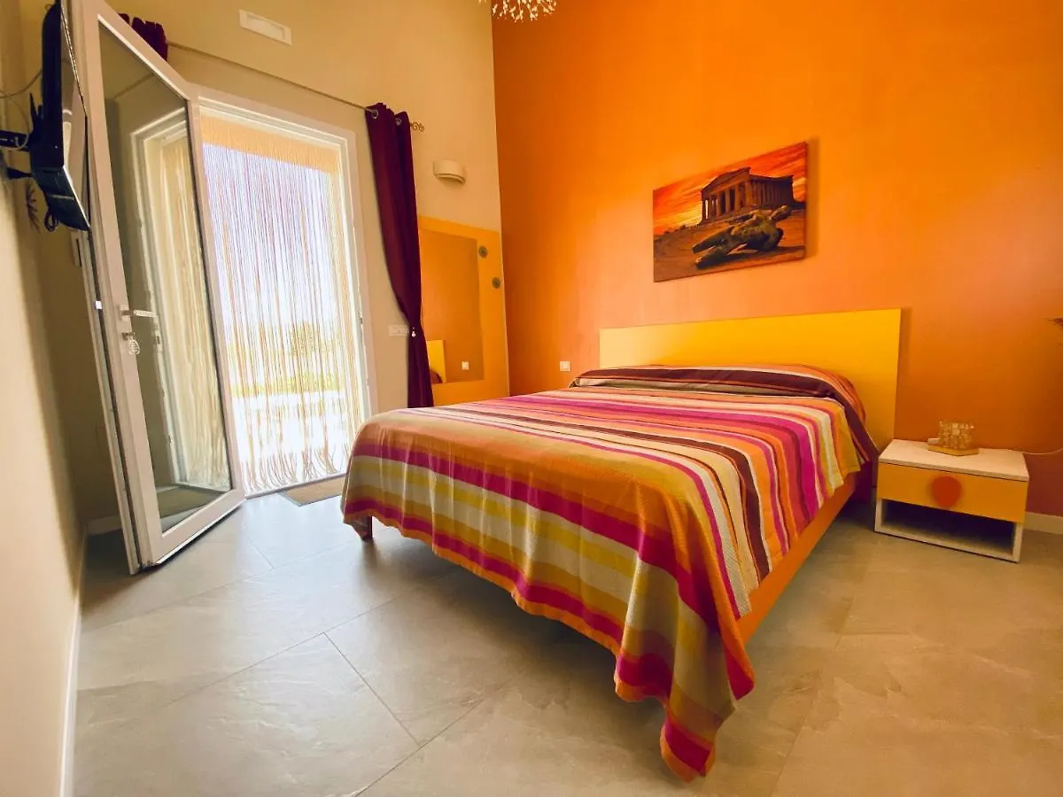 B&B L'Eden Di Capo Bianco Montallegro Couette-café