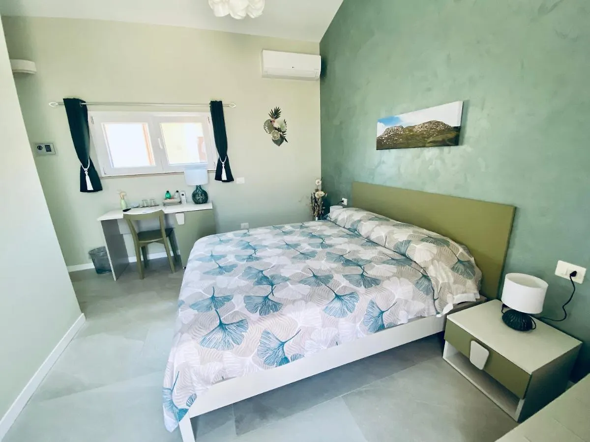 Alojamento de Acomodação e Pequeno-almoço B&B L'Eden Di Capo Bianco Montallegro Itália