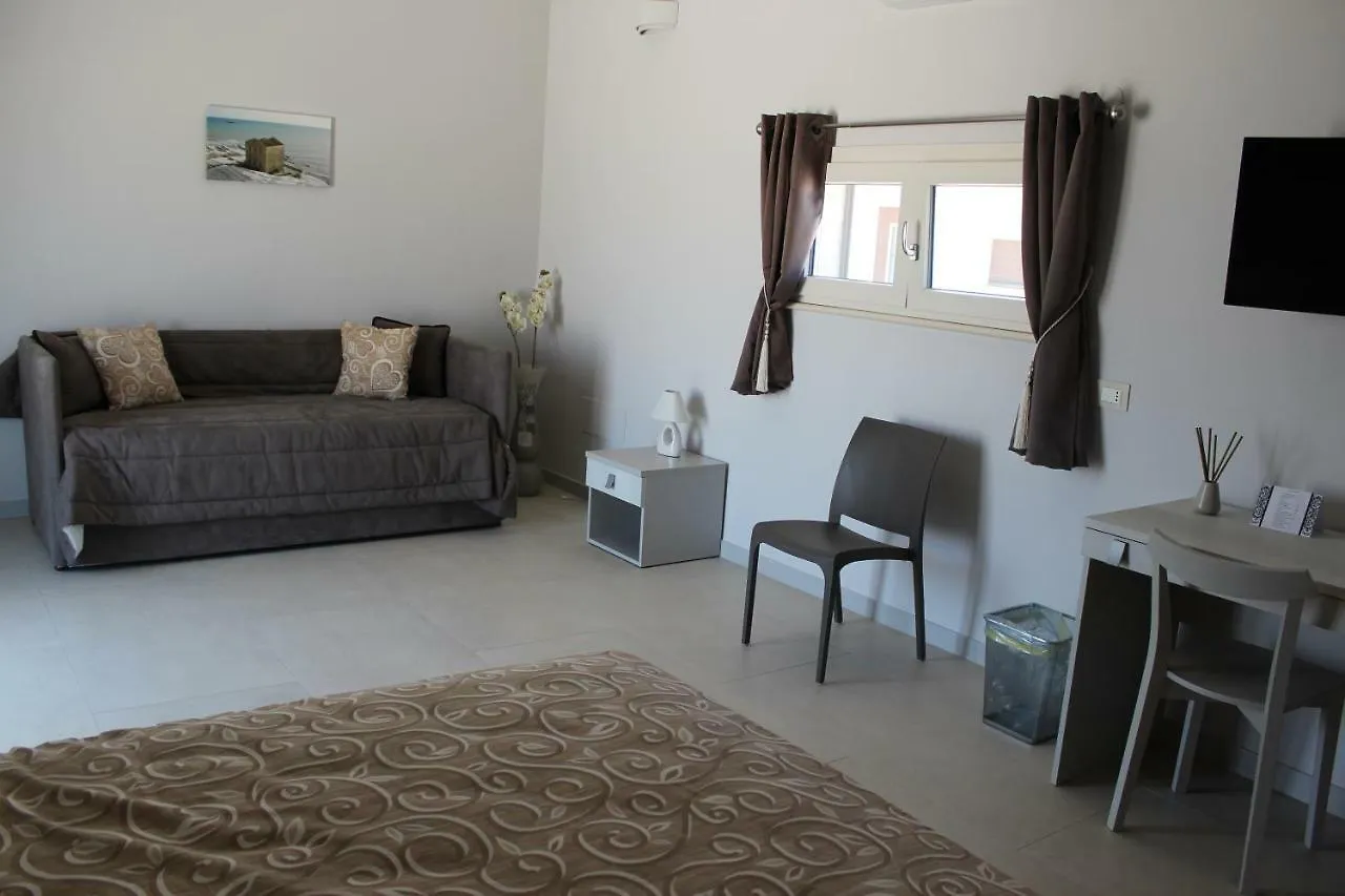 Alojamento de Acomodação e Pequeno-almoço B&B L'Eden Di Capo Bianco Montallegro Itália
