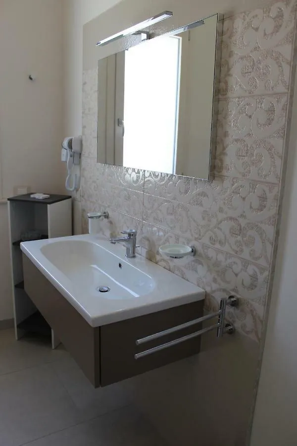 B&B L'Eden Di Capo Bianco Montallegro Alojamento de Acomodação e Pequeno-almoço