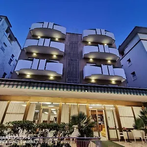 hotel-mediterraneo-rimini.riccione-hotels.org/