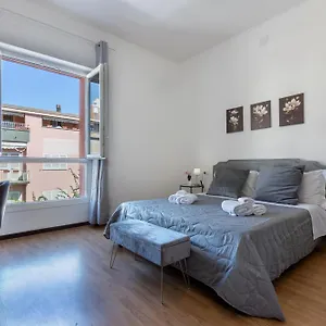 https://hesa-house.in-sardinia.net